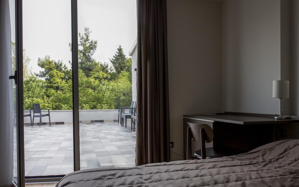 Romantique Dojran Hotel Room photo