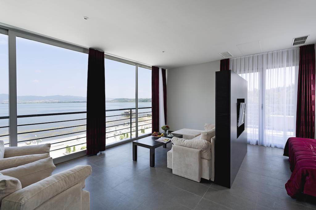 Romantique Dojran Hotel Exterior photo