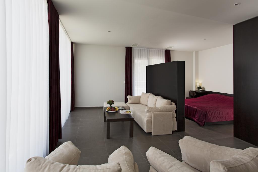 Romantique Dojran Hotel Exterior photo